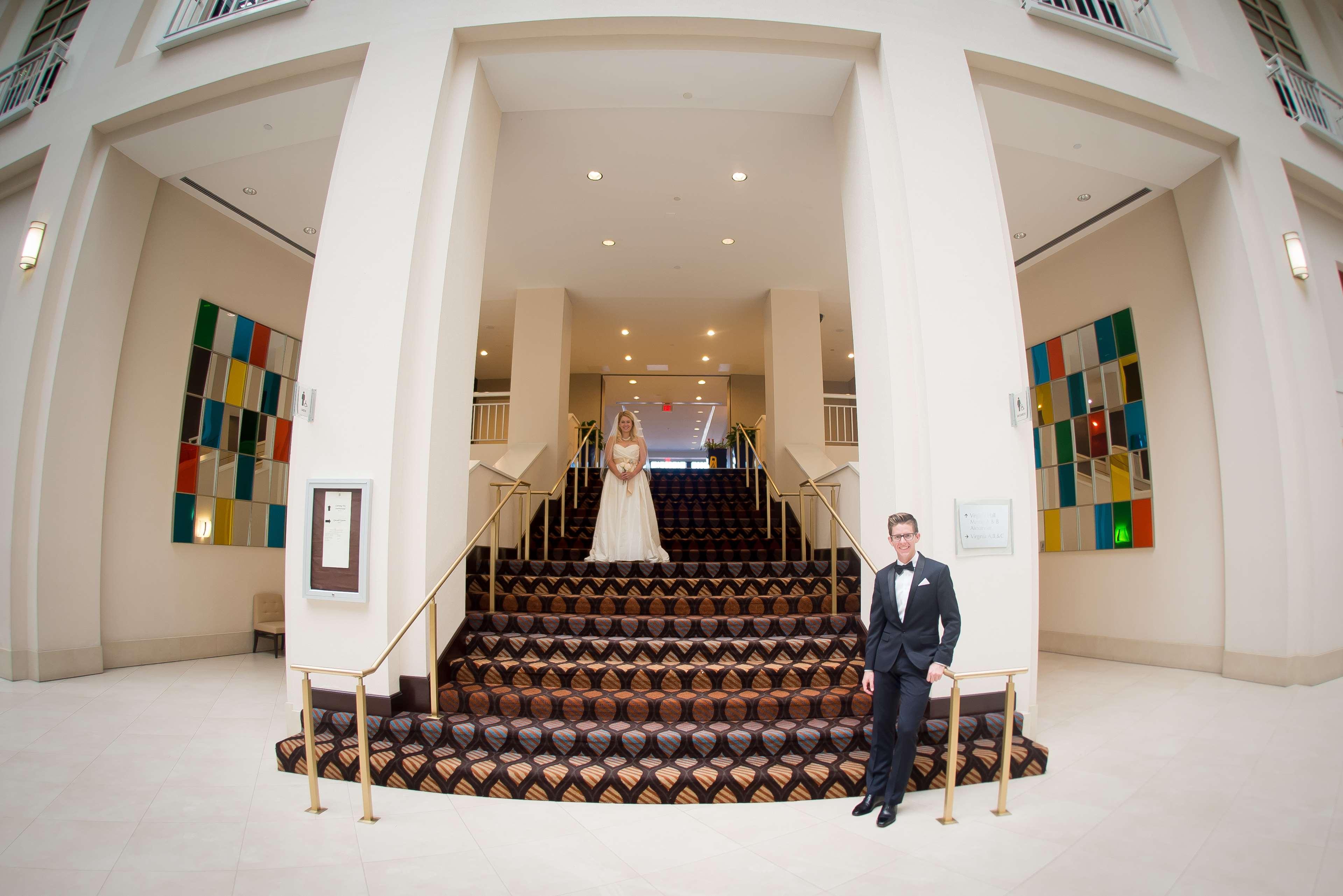 Embassy Suites By Hilton Alexandria Old Town Buitenkant foto