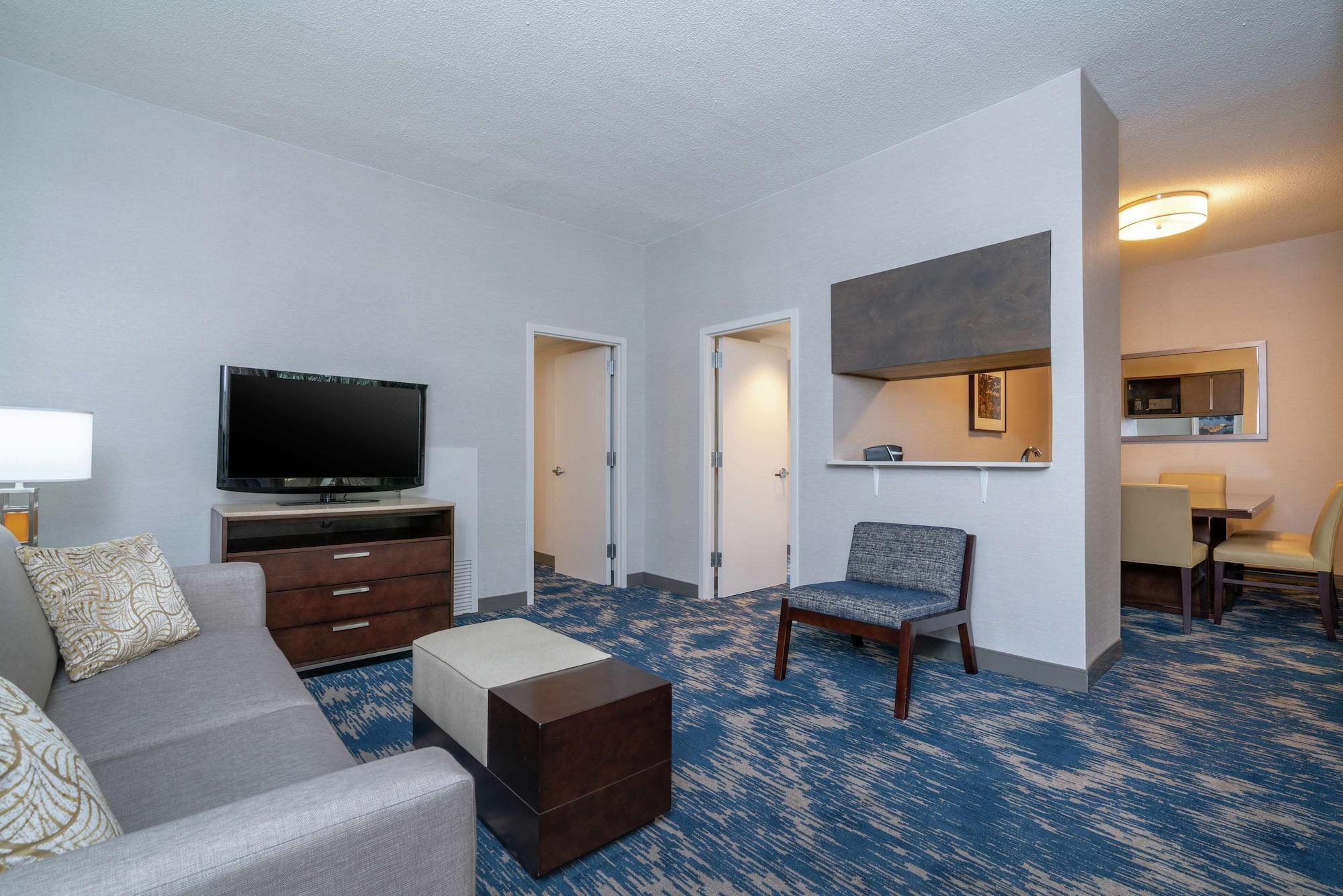 Embassy Suites By Hilton Alexandria Old Town Buitenkant foto