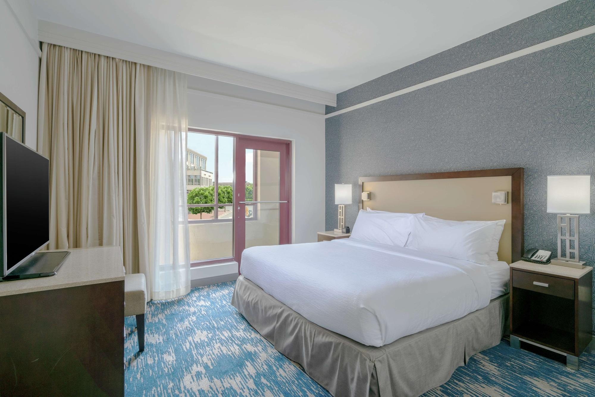 Embassy Suites By Hilton Alexandria Old Town Buitenkant foto